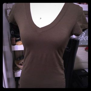 Army Green V-Neck Short Sleeve Tee